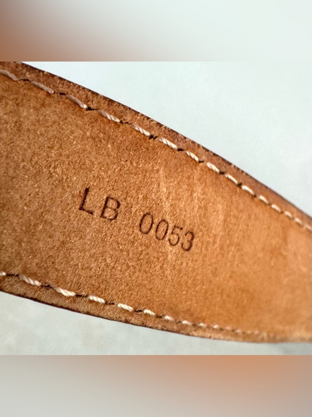 LOUIS VUITTON Murakami Multicolore White Belt Size 80/32 Unisex Gold Buckle - Picture 6 of 12